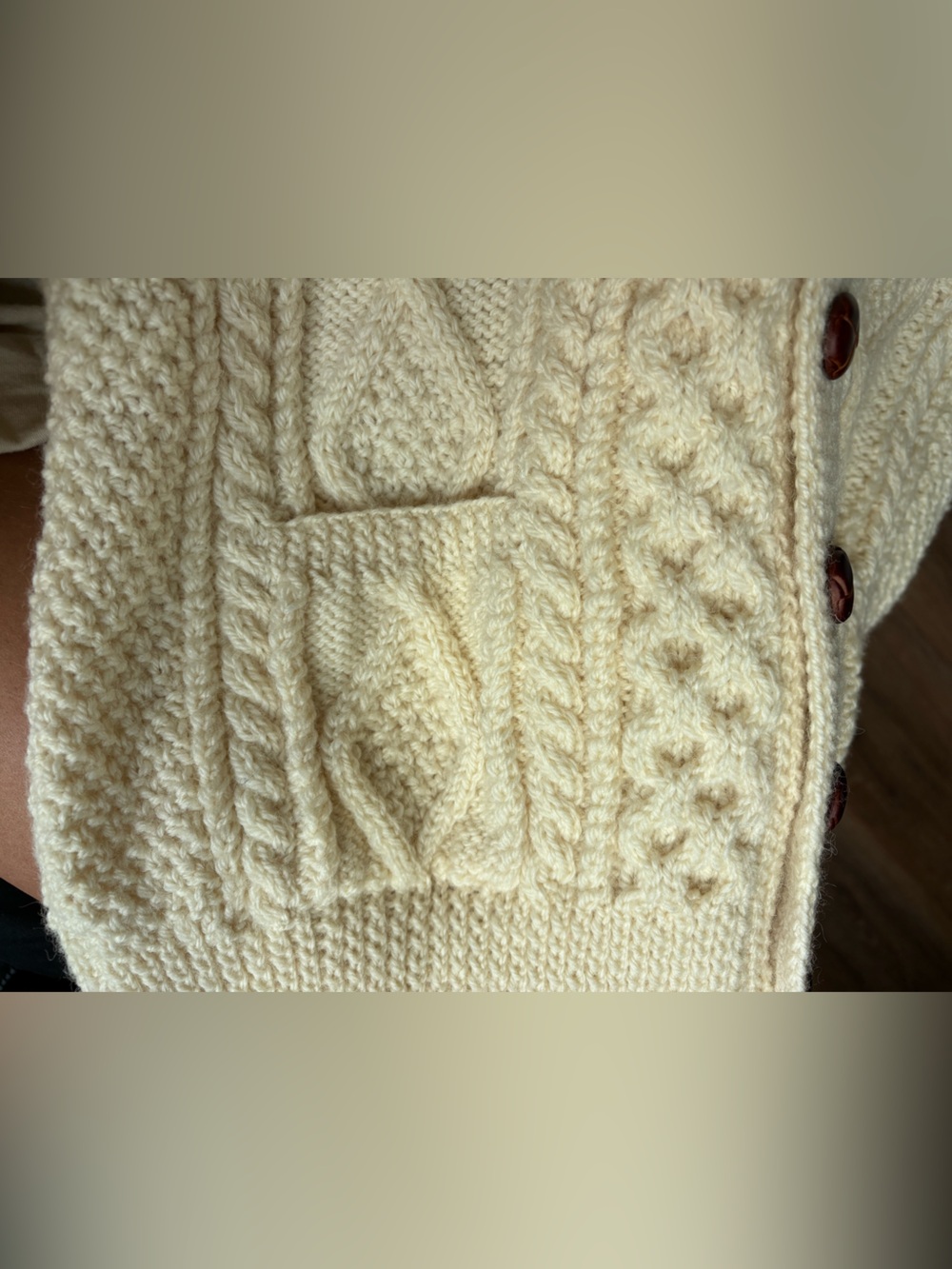 O'maille Traditional Hand Knit 100% Wool Sweater Cardigan Made in Ireland Unisex - Picture 13 of 13
